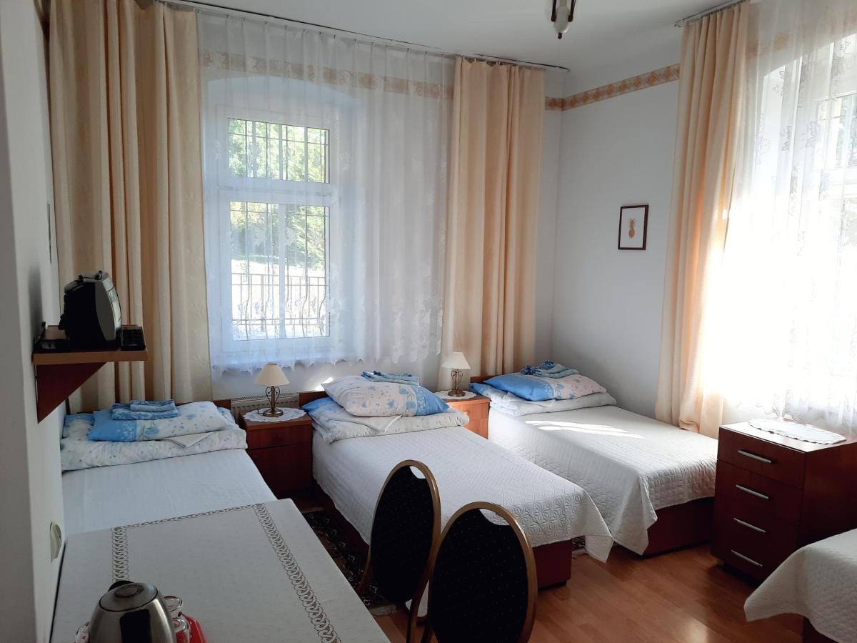 Osrodek Wypoczynkowy Buenos Aires Bed & Breakfast Kudowa-Zdrój Eksteriør bilde
