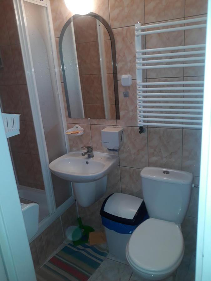 Osrodek Wypoczynkowy Buenos Aires Bed & Breakfast Kudowa-Zdrój Eksteriør bilde